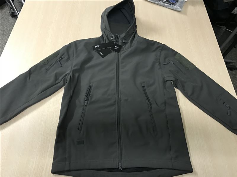 Vindtät Tactical Softshell-jacka