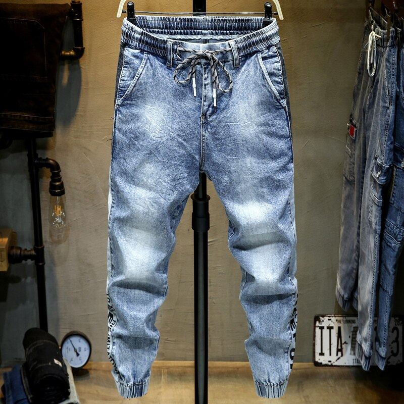 Jeans Med Elastisk Dragsko I Midjan