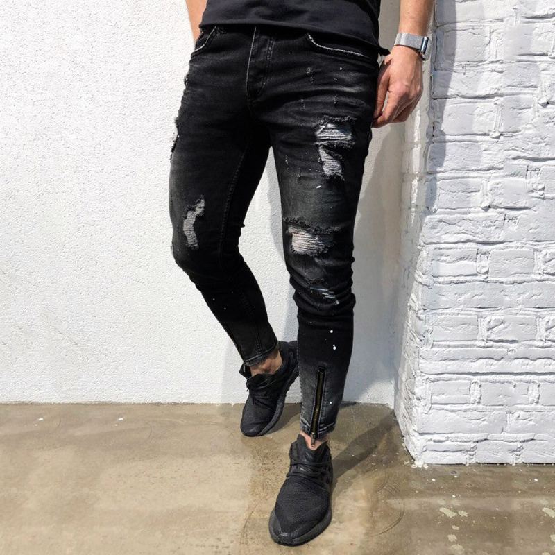 Rippade Freyed Slim Fit Jeans