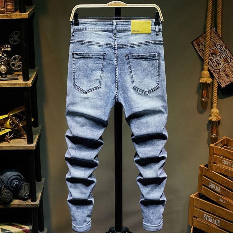 Rippade Stretchy Torn Jeans