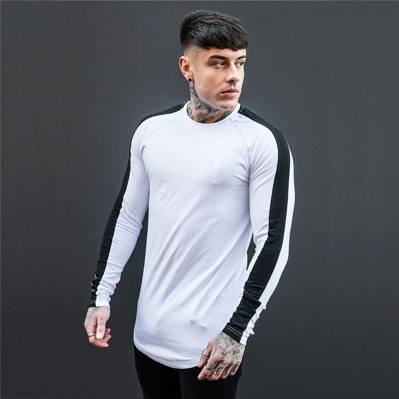 Side Stripe Muscle Hem T-shirt