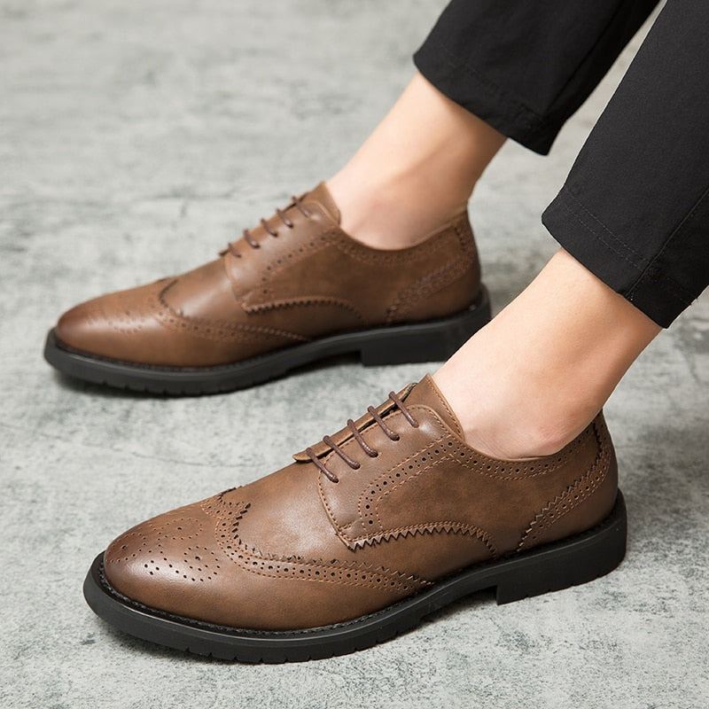 Män Brogue Brittiska Casual Leather Dress Shoes